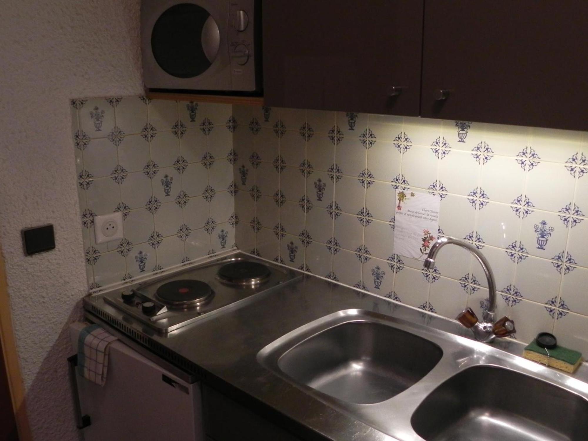 Hôtel Résidence Les Colchiques Le Monêtier-les-Bains Esterno foto